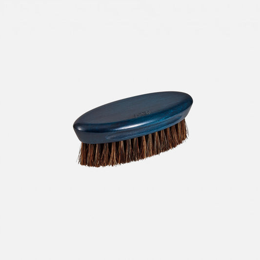 Travel Garment Brush by Nakata
